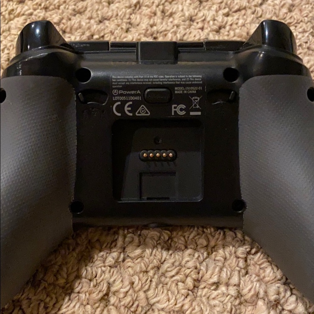 Xbox Controllers - Picture 3 of 4